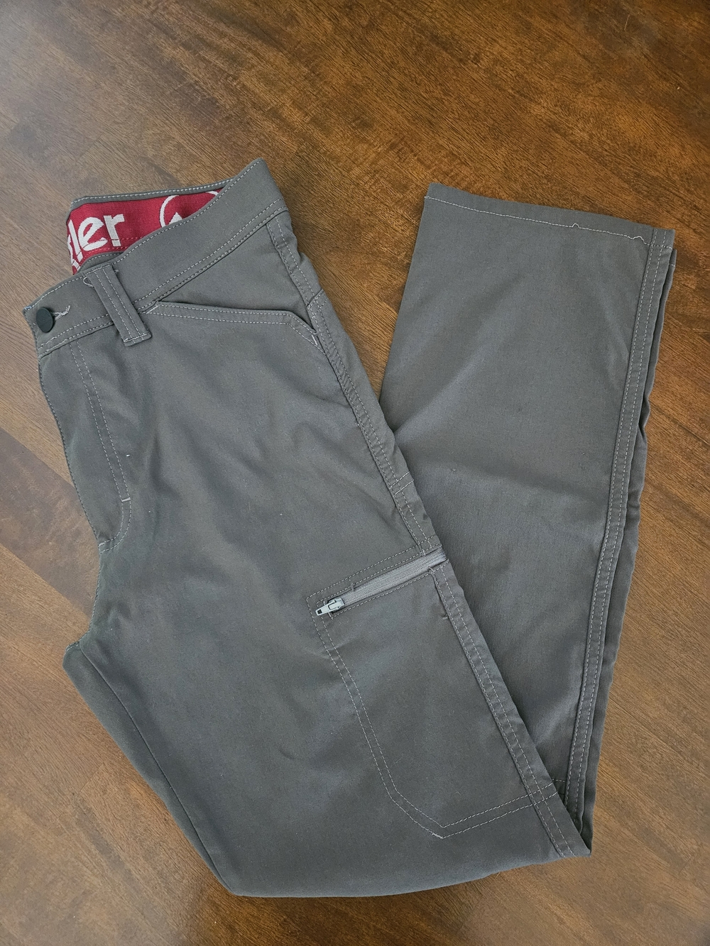 EUC Men's Wrangler All Terrain Cargo Pant